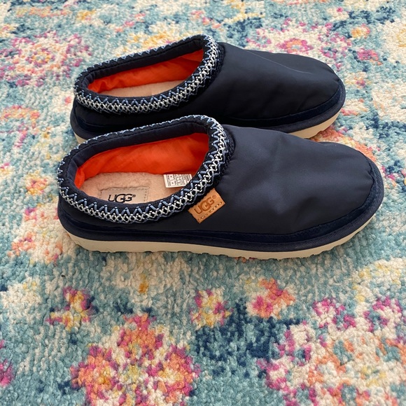 tasman mlt slipper